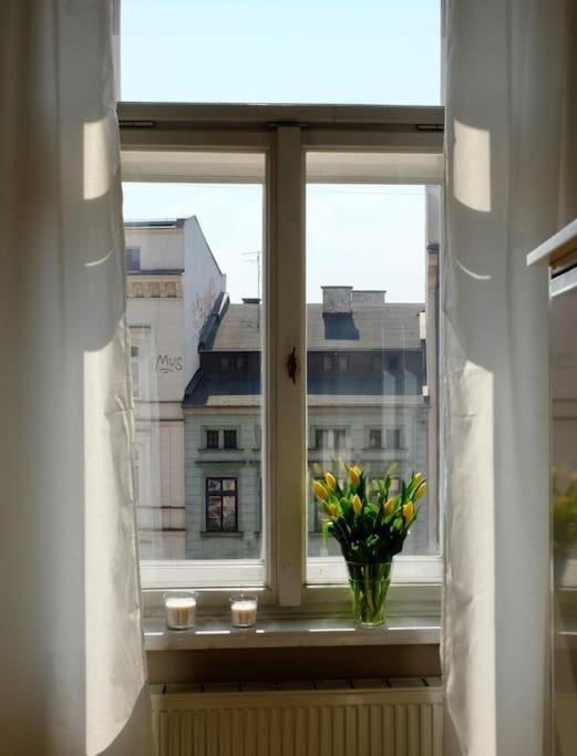 Dominican Square By Hashtag Apartments Краков Экстерьер фото