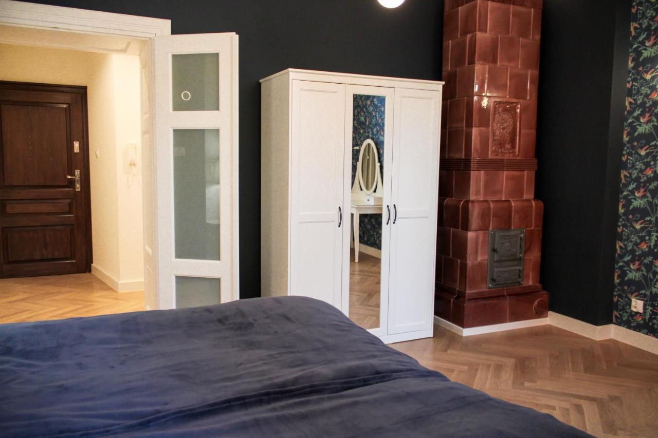 Dominican Square By Hashtag Apartments Краков Экстерьер фото